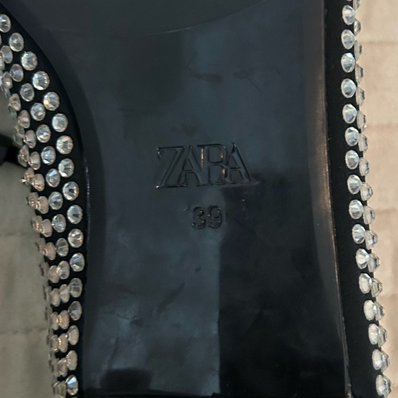 Zara Black Shoes with Crystal Accents - Picture 6 of 8